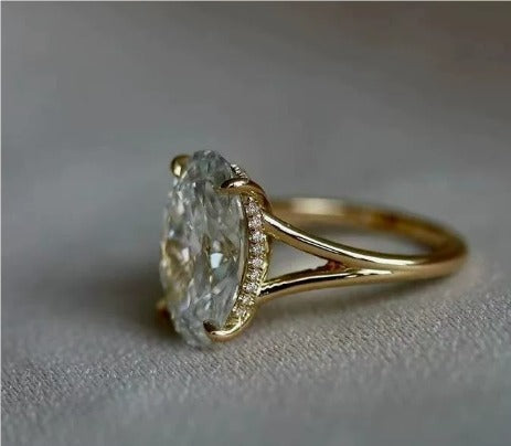 טבעת אובל קריסטל ירוקה זהב וינטאג'